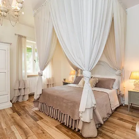 Monte Cipolla Sleeps 8 Pool Air Con Wifi Villa Padresergio