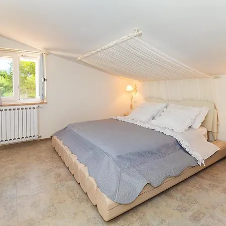 Villa Monte Cipolla Sleeps 8 Pool Air Con Wifi Padresergio